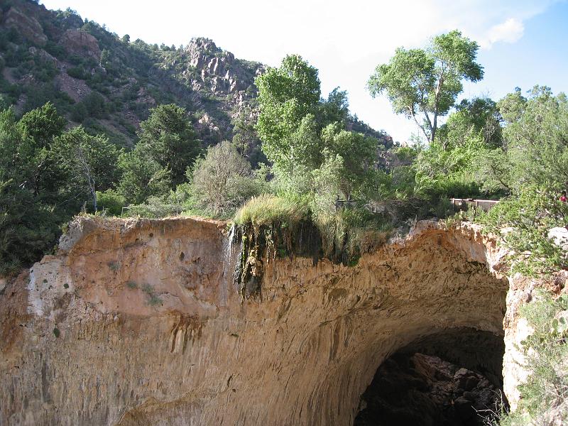 Tonto Natural Bridge 111.jpg